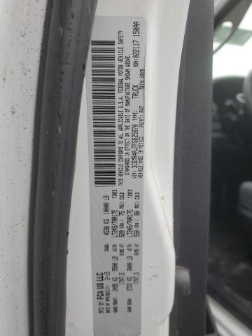 3C6MR4AJ7FG625870 - 2015 RAM 2500 ST WHITE photo 13
