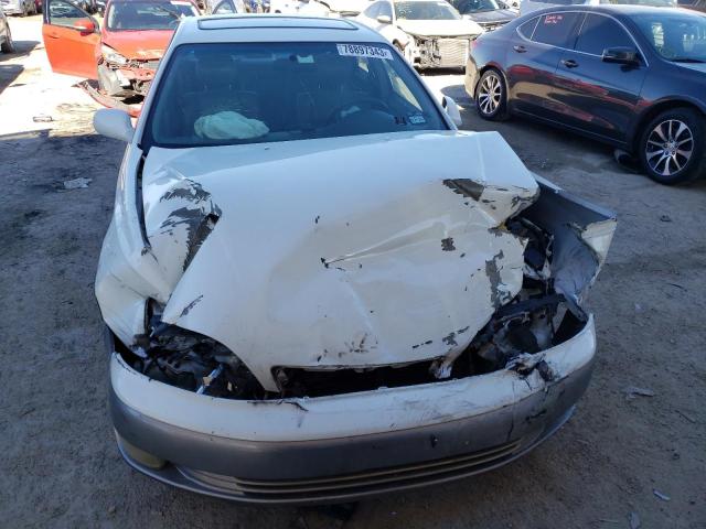 JT8BF22G7V0067777 - 1997 LEXUS ES 300 SILVER photo 5