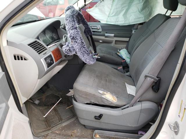 2A8HR54P78R720984 - 2008 CHRYSLER TOWN & COU TOURING WHITE photo 7