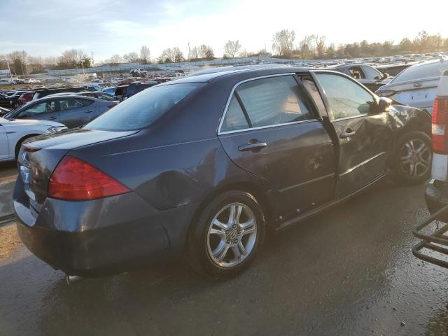 1HGCM56306A126766 - 2006 HONDA ACCORD SE GRAY photo 3