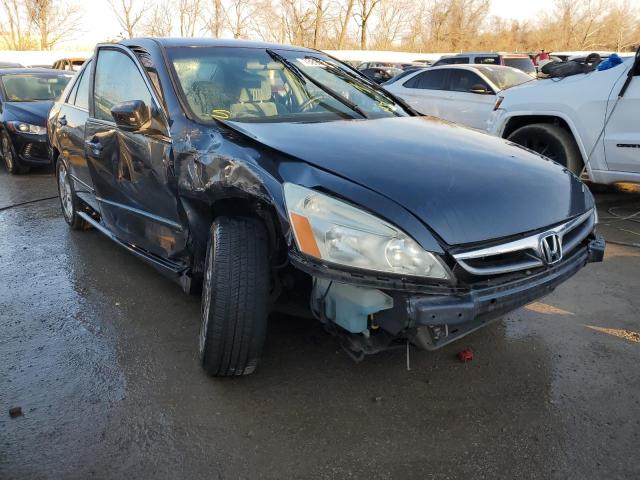 1HGCM56306A126766 - 2006 HONDA ACCORD SE GRAY photo 4