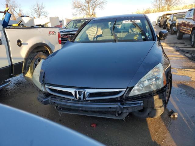 1HGCM56306A126766 - 2006 HONDA ACCORD SE GRAY photo 5