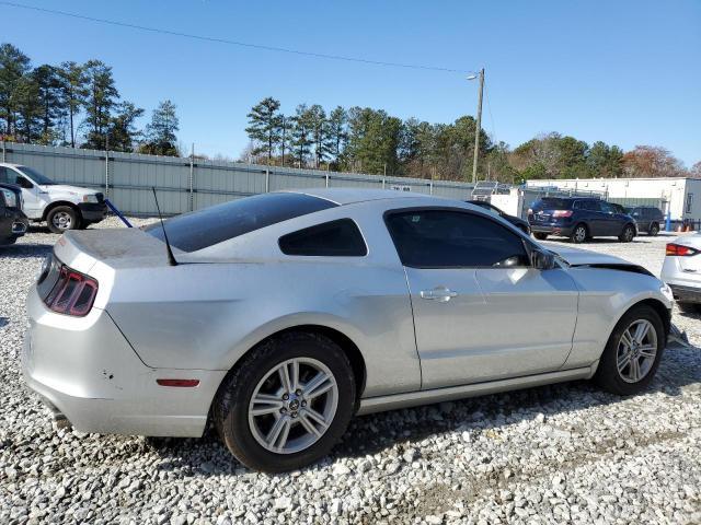 1ZVBP8AMXE5249367 - 2014 FORD MUSTANG SILVER photo 3