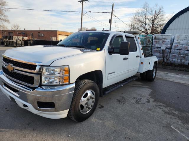 1GC4K0C89EF117156 - 2014 CHEVROLET SILVERADO K3500 LT WHITE photo 2