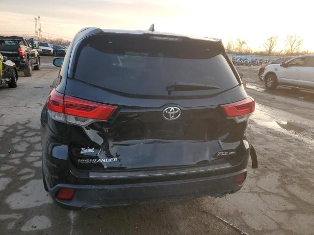 5TDJZRFH9HS378693 - 2017 TOYOTA HIGHLANDER SE BLACK photo 6