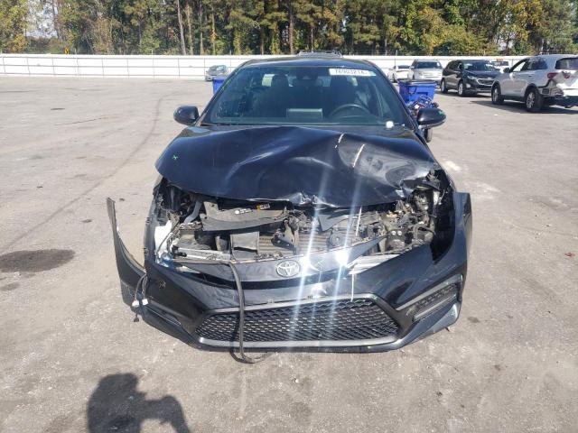 5YFS4MCE6MP058007 - 2021 TOYOTA COROLLA SE BLACK photo 5