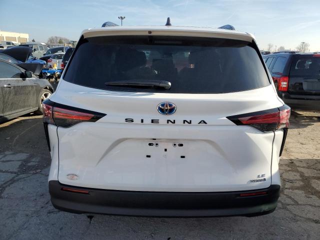 5TDKRKEC4NS129957 - 2022 TOYOTA SIENNA LE WHITE photo 6