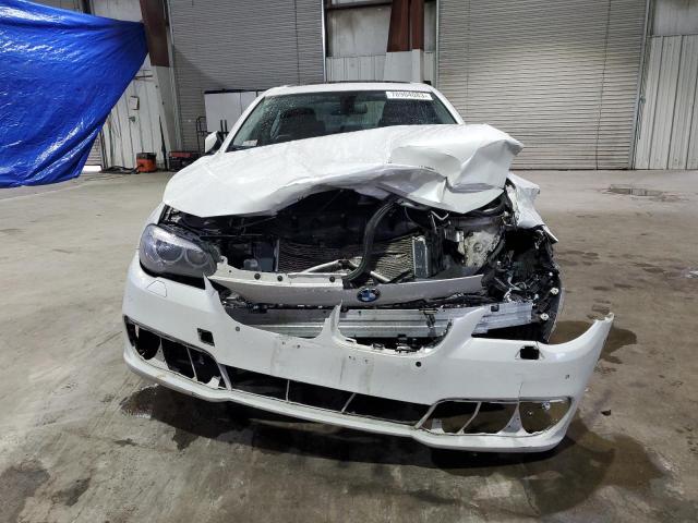 WBA5A7C55ED612940 - 2014 BMW 528 XI WHITE photo 5