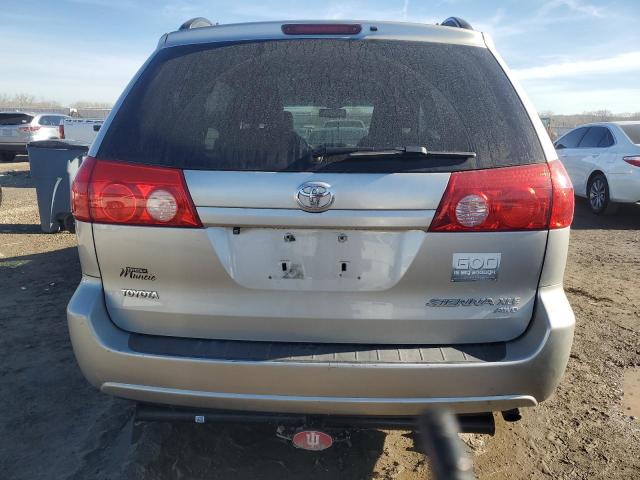 5TDDK4CC9AS031836 - 2010 TOYOTA SIENNA XLE SILVER photo 6