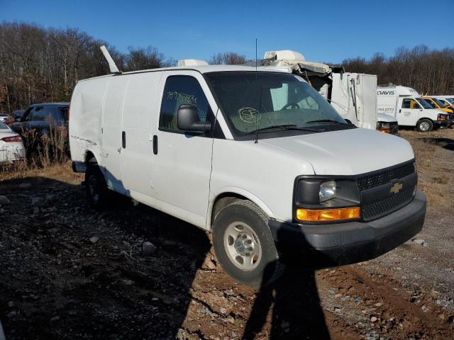 1GCWGFCA6D1167427 - 2013 CHEVROLET EXPRESS G2 WHITE photo 4