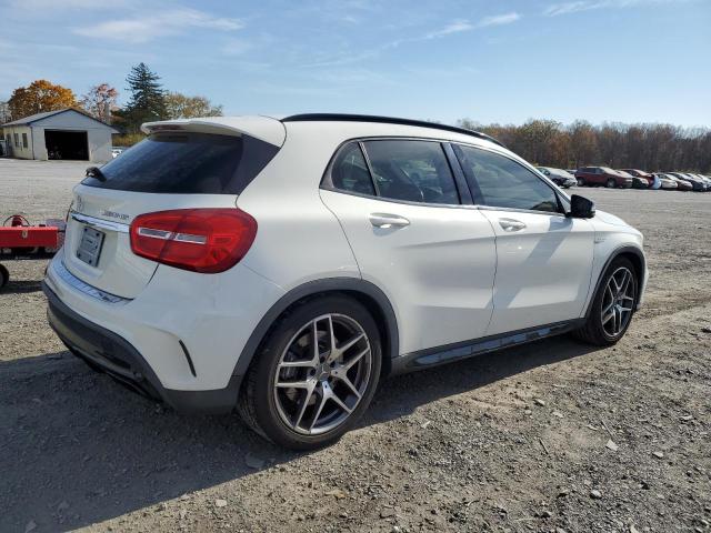 WDDTG5CB2FJ050684 - 2015 MERCEDES-BENZ GLA 45 AMG WHITE photo 3