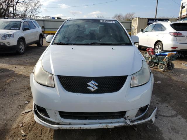 JS2YA5A55D6100188 - 2013 SUZUKI SX4 WHITE photo 5