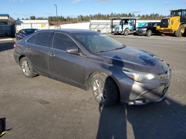 4T1BF1FK5HU751424 - 2017 TOYOTA CAMRY LE GRAY photo 4