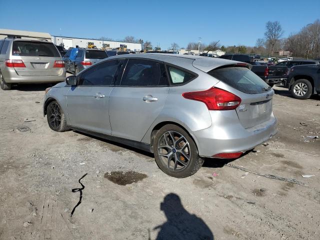 1FADP3M26HL202450 - 2017 FORD FOCUS SEL SILVER photo 2