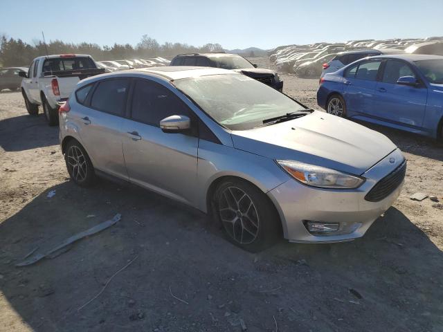 1FADP3M26HL202450 - 2017 FORD FOCUS SEL SILVER photo 4