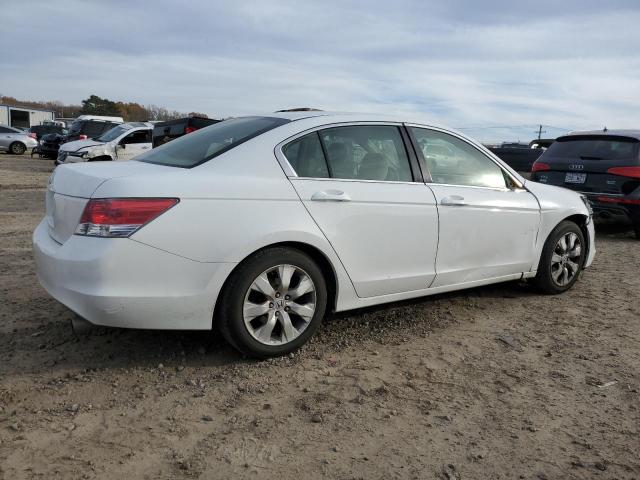 JHMCP26389C006659 - 2009 HONDA ACCORD LX WHITE photo 3