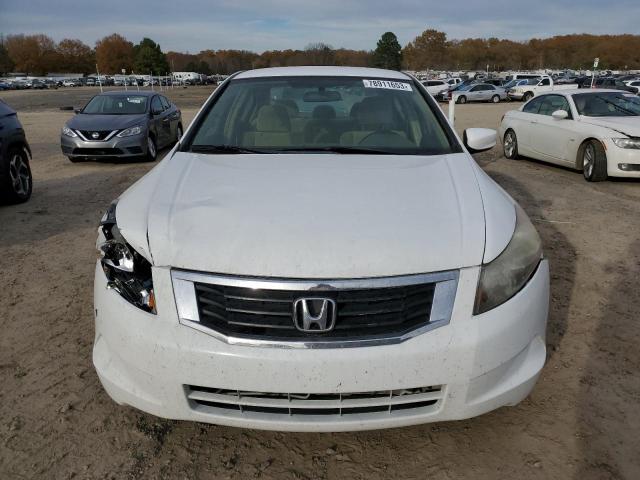 JHMCP26389C006659 - 2009 HONDA ACCORD LX WHITE photo 5