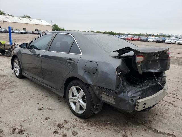 4T1BF1FK3CU076116 - 2012 TOYOTA CAMRY BASE GRAY photo 2