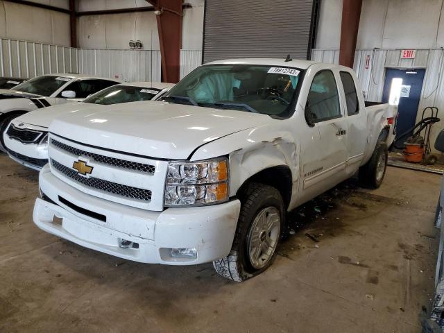 1GCRKSE33BZ136475 - 2011 CHEVROLET SILVERADO K1500 LT WHITE photo 1