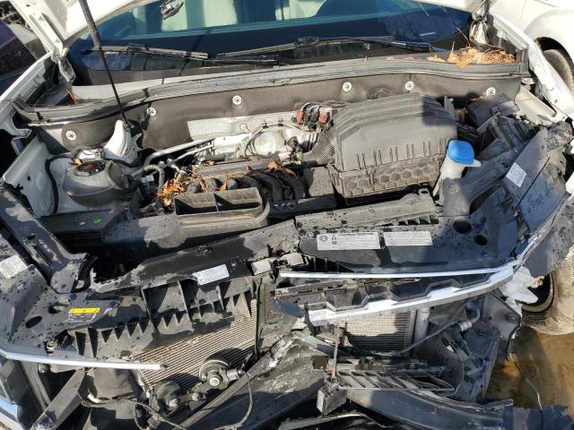 1V2XR2CA5KC522725 - 2019 VOLKSWAGEN ATLAS SE WHITE photo 11