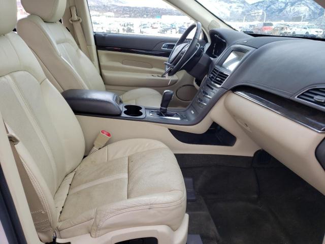 2LMHJ5AT6KBL00682 - 2019 LINCOLN MKT WHITE photo 7