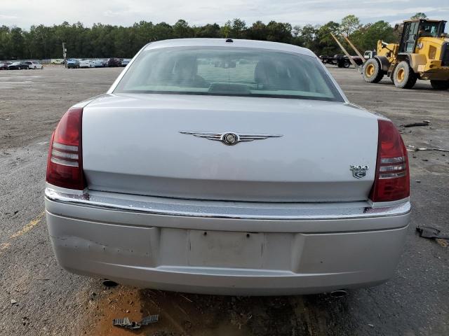 2C3KA63H17H684139 - 2007 CHRYSLER 300C SILVER photo 6