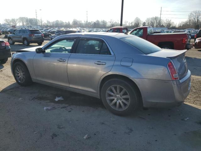 2C3CCAGG1DH659577 - 2013 CHRYSLER 300 S SILVER photo 2