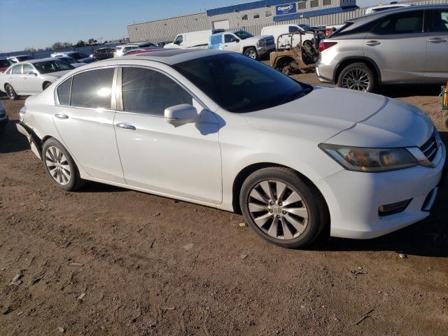 1HGCR2F80DA092126 - 2013 HONDA ACCORD EXL WHITE photo 4