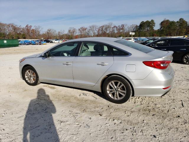 5NPE24AF2FH221217 - 2015 HYUNDAI SONATA SE SILVER photo 2