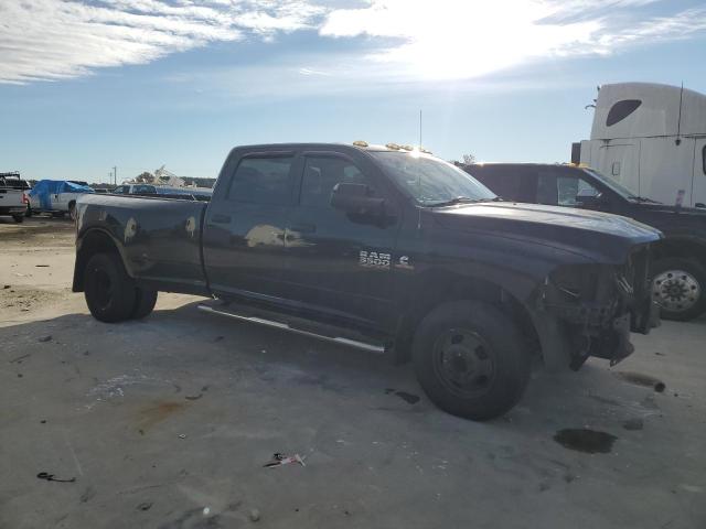 3C63RPGL2FG618556 - 2015 RAM 3500 ST BLACK photo 4