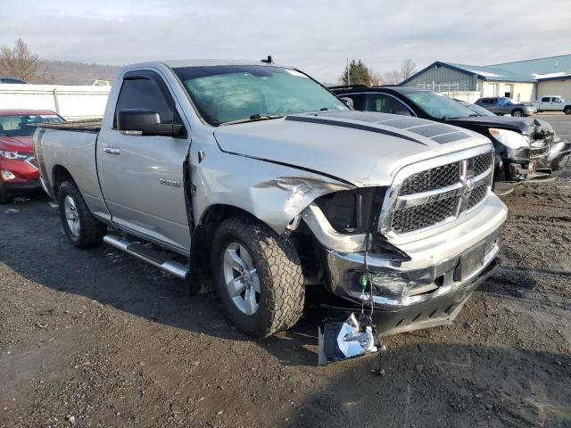 3C6JR6BG3DG502520 - 2013 RAM 1500 SLT SILVER photo 4