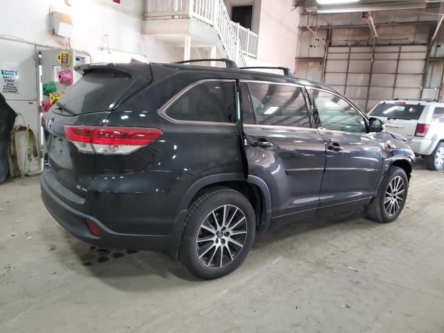 5TDJZRFH3HS444364 - 2017 TOYOTA HIGHLANDER SE BLACK photo 3