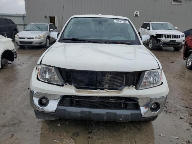 1N6AD0EV0DN716996 - 2013 NISSAN FRONTIER S WHITE photo 5