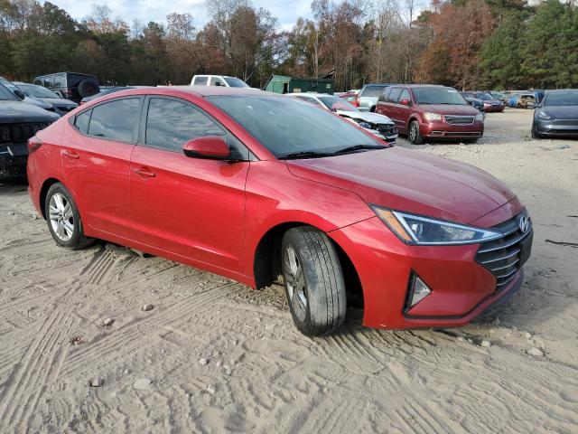 5NPD84LF0LH565504 - 2020 HYUNDAI ELANTRA SEL RED photo 4