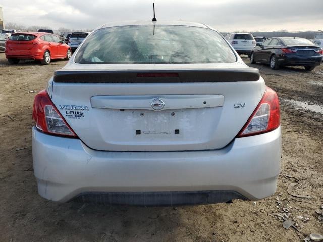 3N1CN7AP8KL866668 - 2019 NISSAN VERSA S SILVER photo 6