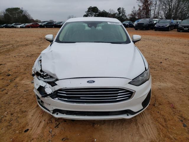 3FA6P0LU8KR205675 - 2019 FORD FUSION SE WHITE photo 5