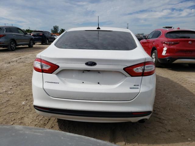 1FA6P0HD2G5101136 - 2016 FORD FUSION SE WHITE photo 6