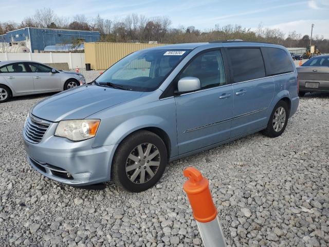 2013 CHRYSLER TOWN & COU TOURING, 