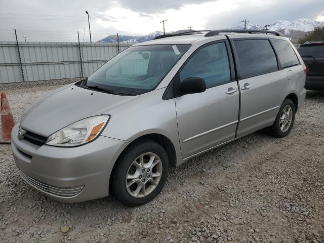 2004 TOYOTA SIENNA LE, 