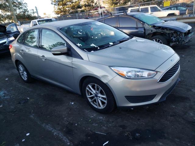 1FADP3F20FL210781 - 2015 FORD FOCUS SE SILVER photo 4