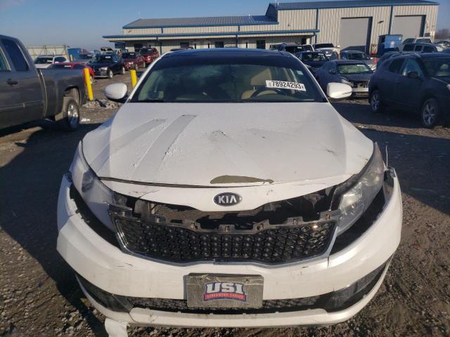 5XXGN4A75DG103597 - 2013 KIA OPTIMA EX WHITE photo 5