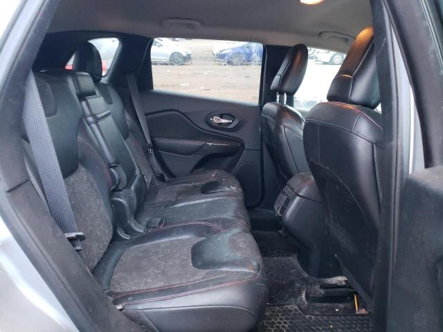 1C4PJMBB0HW551670 - 2017 JEEP CHEROKEE TRAILHAWK GRAY photo 10