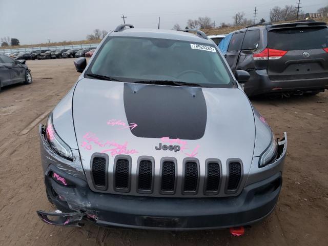 1C4PJMBB0HW551670 - 2017 JEEP CHEROKEE TRAILHAWK GRAY photo 5