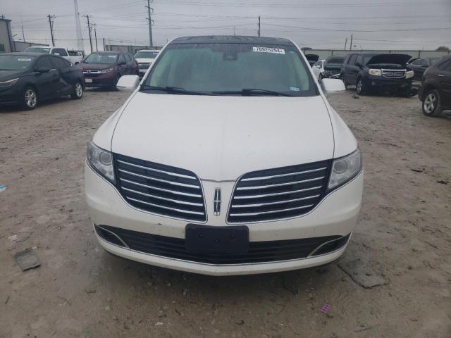 2LMHJ5AT2KBL02820 - 2019 LINCOLN MKT WHITE photo 5