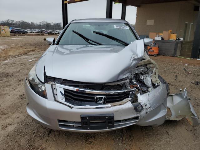 1HGCP26389A057223 - 2009 HONDA ACCORD LX SILVER photo 5