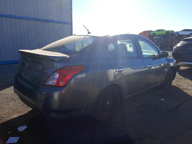 3N1CN7AP6KL867429 - 2019 NISSAN VERSA S GRAY photo 3