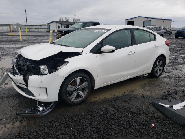 3KPFL4A73JE167157 - 2018 KIA FORTE LX WHITE photo 1