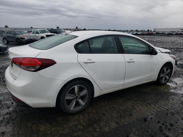 3KPFL4A73JE167157 - 2018 KIA FORTE LX WHITE photo 3