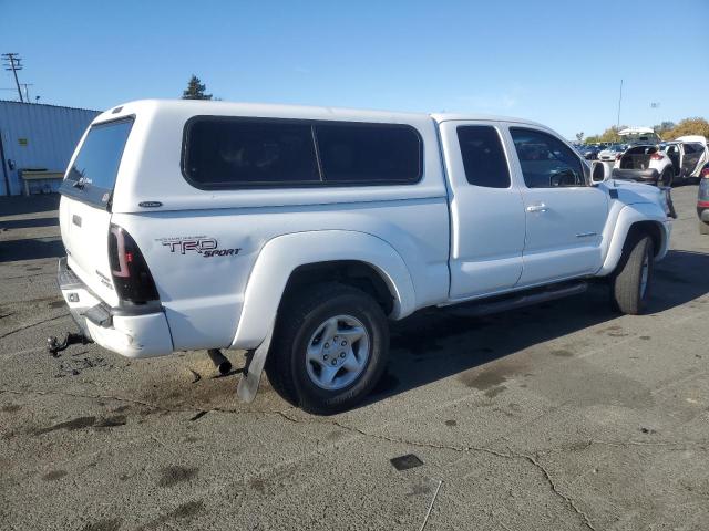 5TETU62N35Z069592 - 2005 TOYOTA TACOMA PRERUNNER ACCESS CAB WHITE photo 3