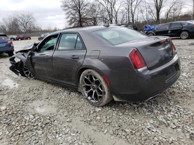 2C3CCABG8JH240001 - 2018 CHRYSLER 300 S GRAY photo 2